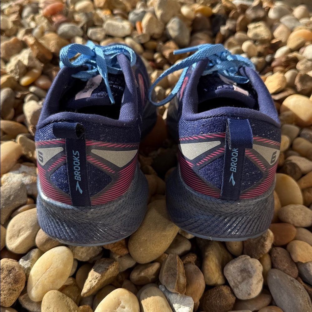 Brooks Levitate 6 Running Shoes Athletic Road Sneakers Size 6.5 - Picture 4 of 11